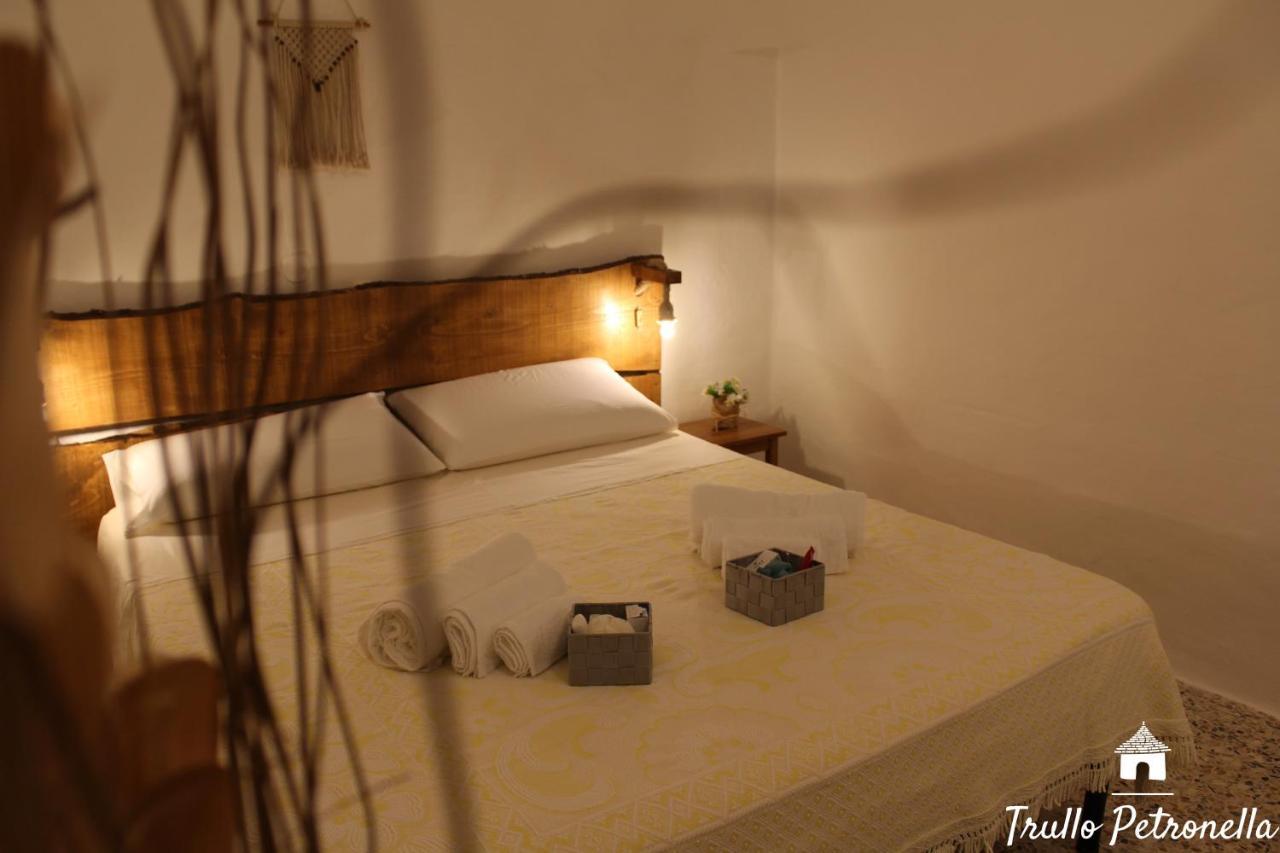 치스테르니노 Trullo Petronella 빌라 외부 사진