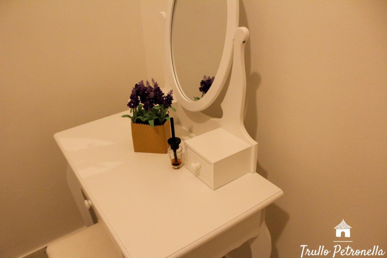 치스테르니노 Trullo Petronella 빌라 외부 사진